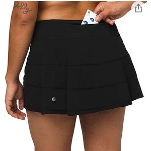 Lululemon pace rival skirt